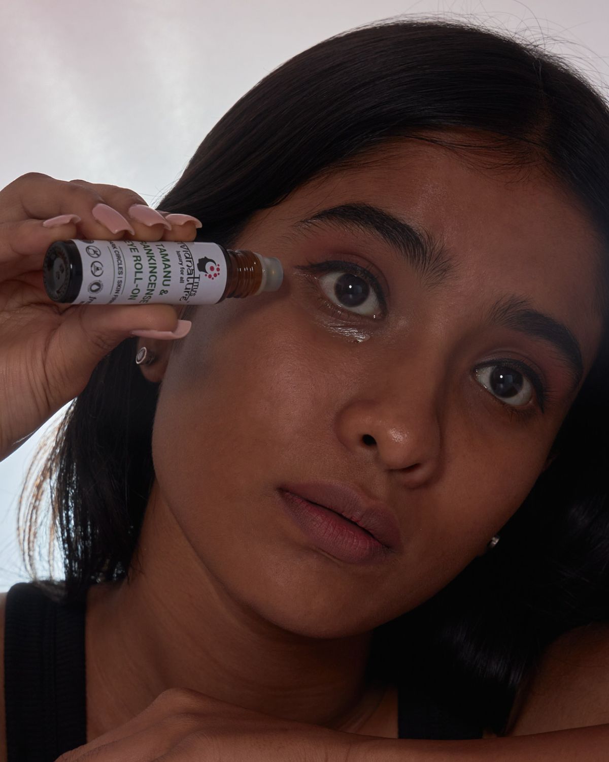Tamanu Frankincense roll on under eye serum | Dark Circles Solution